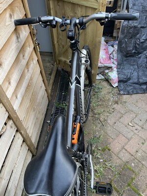 Saracen HyTrail bike Bicycle (hybrid road trail) UK