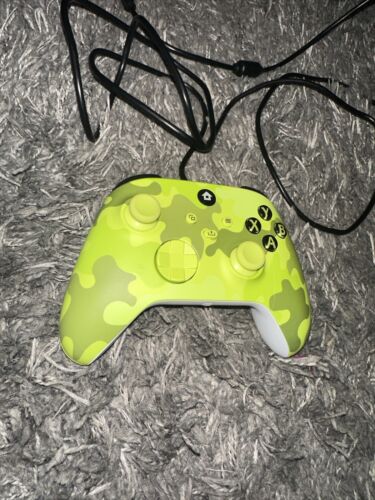 New Wired Controller For Microsoft Xbox One, Camo - Picture 2 of 4