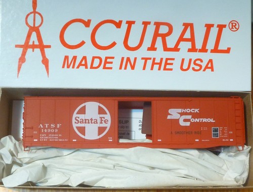 Kit Accurail HO #5501 Santa Fe (50' Superior Dr. Boxcar) | Zustand: New