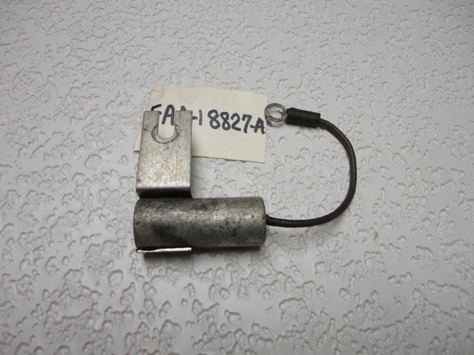 Camión Ford Radio Supresor FAA-18827-A Fairlane T-Bird 1940’s-1950’s Foto 3 de 3