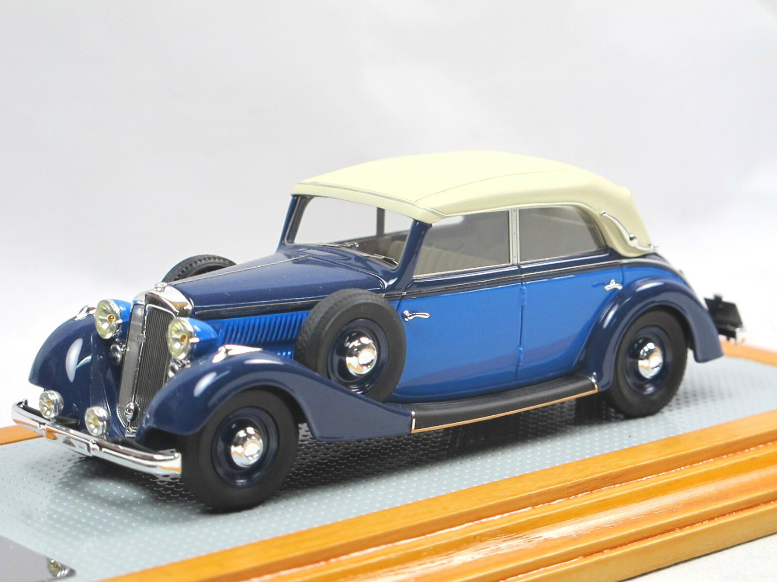 Ilario il43117 1936 Horch 830 BL descapotable descapotable descapotable geschlossen azul 1 43 578
