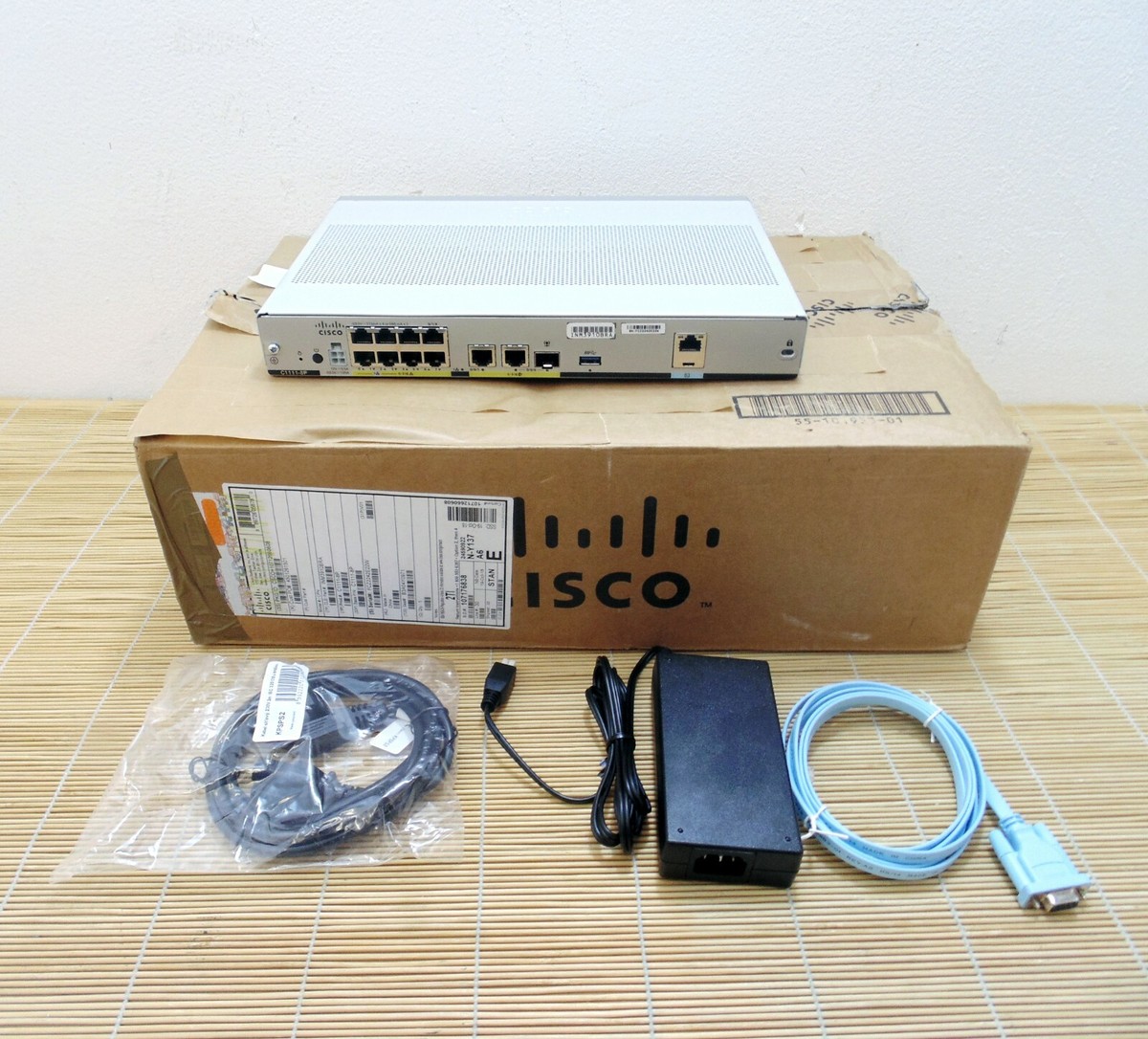 Neu Cisco C1111-8P ISR 1100 8 Ports Dual GE WAN Ethernet Router