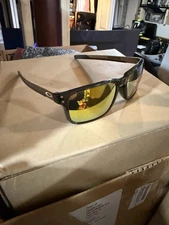 Oakley Holbrook Mix Sunglasses OO9384-0757