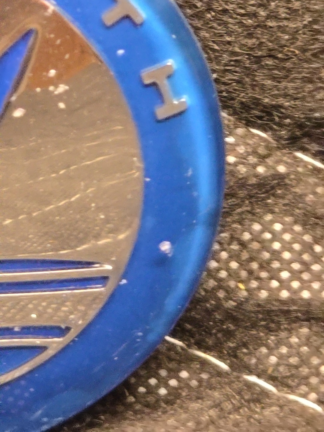 1996-1998 PLYMOUTH Voyager Blue Front Grille Emblem Logo Badge OEM 04676989 USED