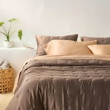 Casaluna Blissful Quilt Comforter Fig Brown Full/Queen 100% Rayon from Bamboo