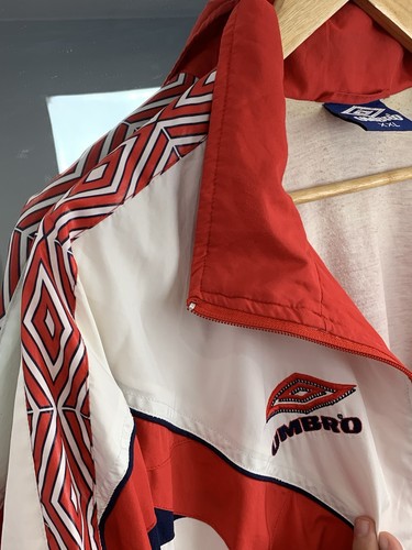 Giacca Umbro Vintage Rosso/Bianco Retro Track Jacket XXL - Foto 8 di 15