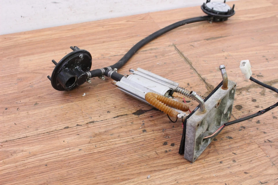 Conjunto de bomba de combustible Arctic Cat ZR600 1998 Foto 3 de 4