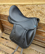Black Leather English Horse Dressage Saddle - Dressage Saddles