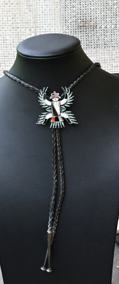 GRAN Corbata Bolo Bailarina Zuni Eagle Kachina De Colección Multi Piedras Preciosas y Esterlina 32 gramos Foto 3 de 4