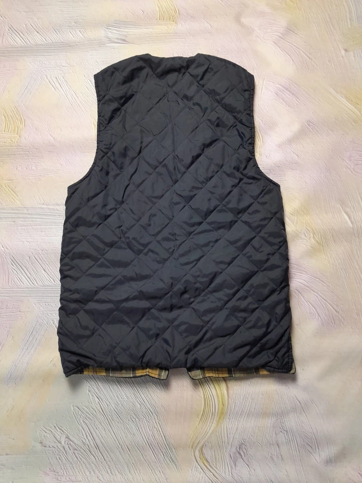 Chaleco de campo acolchado clásico azul oscuro Barbour para hombre forro con cremallera Foto 3 de 4
