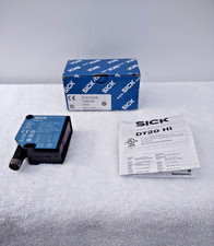 NEW SICK DT20-P224B DISPLACEMENT MEASURING DI...