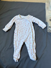 Matalan Floral Print Baby Grow. Age: 0-3 months