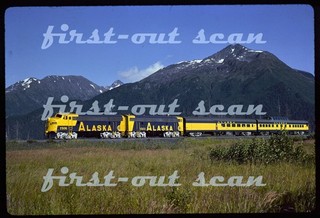 T Original Slide Alaska Railroad ARR 1506 & Exec Special at Portage AK 1985
