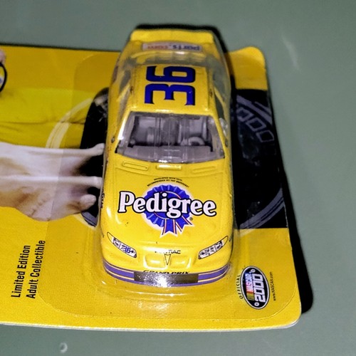 Ken Schrader 2000 Pedigree 1/64 #36 Yellow Action NASCAR Racing Car - Picture 4 of 5