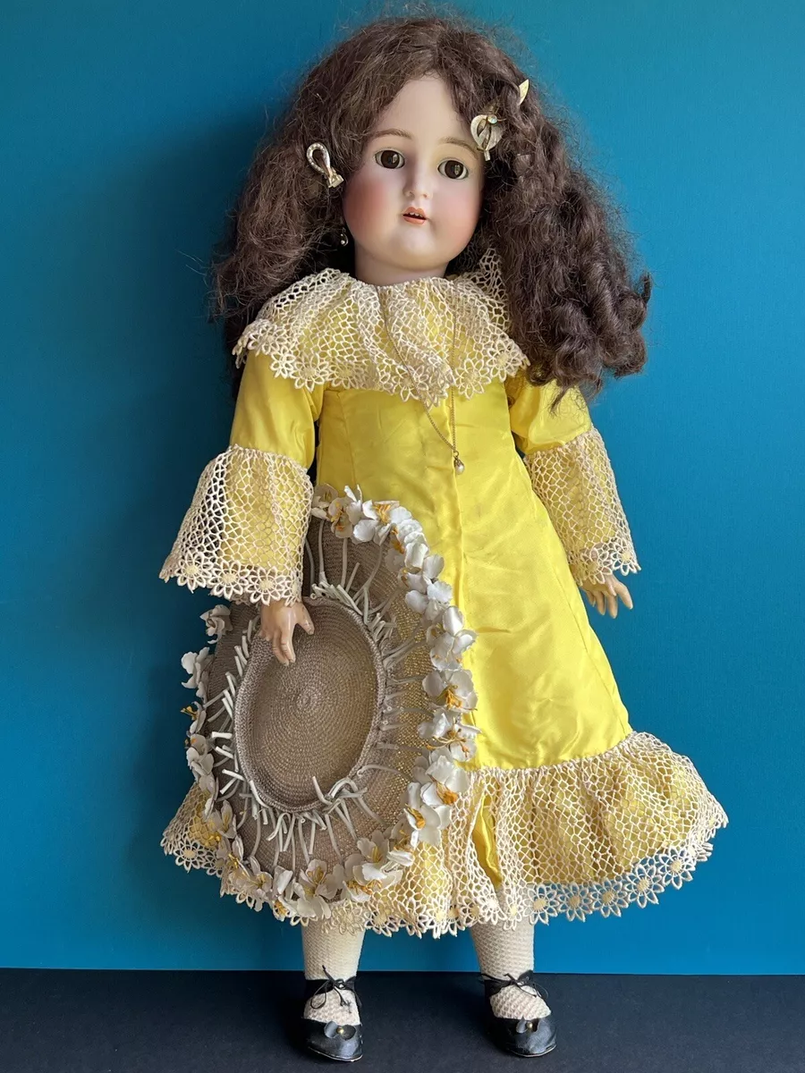 Fine Large German All-Bisque Doll with Rare Shoes Attributed to Simon and  Halbig 1100/1500 Auctions Online, Proxibid