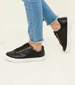 new look black plimsolls