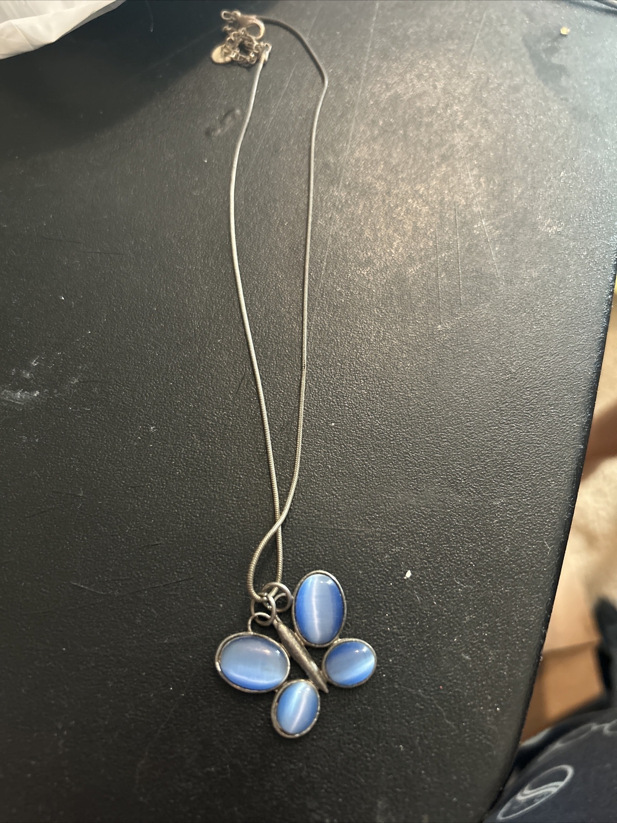Picture 1 of 1