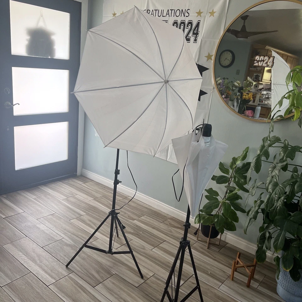 Photography Umbrella Continuous Lighting Kit set of 2 - Image 3 of 4