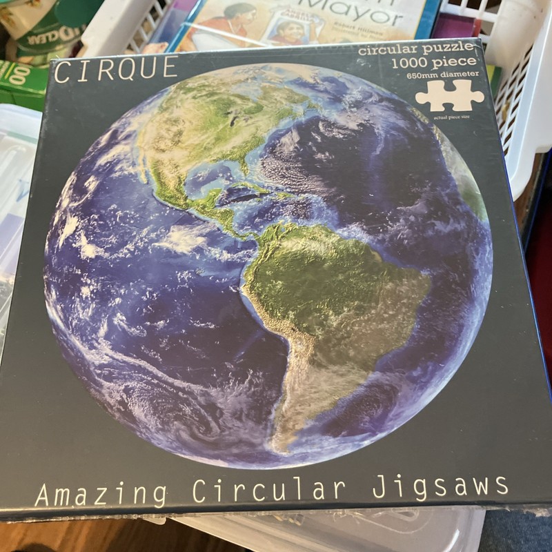 NEW 1000 Piece Jigsaw Puzzle Cirque Circular Puzzle Planet Earth 650mm Diameter