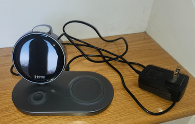 iHome Dual Qi Wireless Fast Charging, Airpod, Apple Watch, Samsung & Alarm Clock