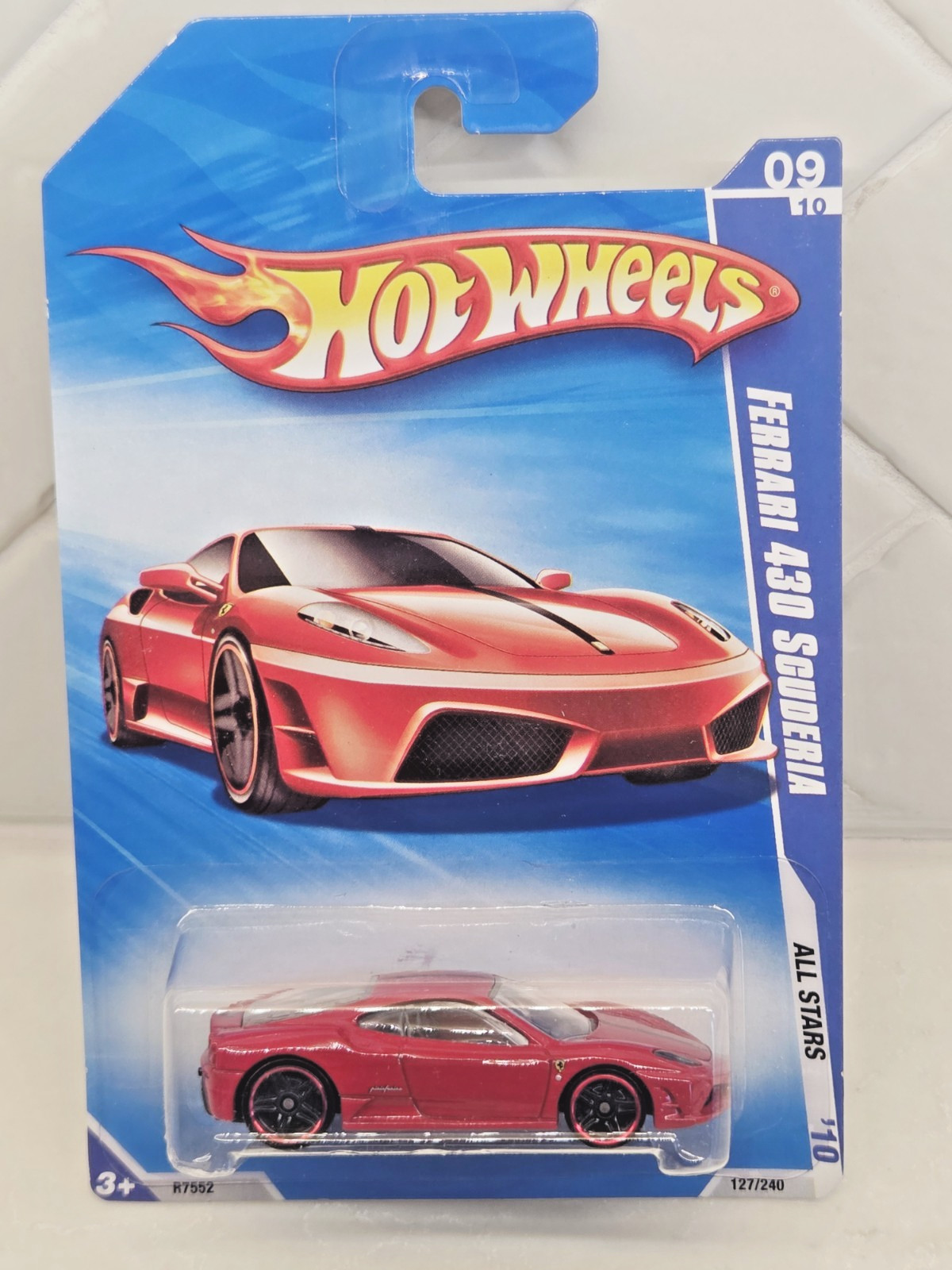 Hot Wheels 2010 Walmart Exclusive Red FERRARI 430 SCUDERIA HTF