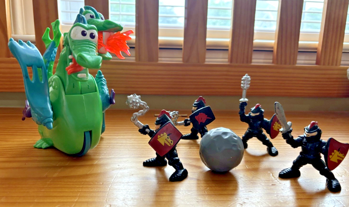Imaginext Great Adventure Castle Black Knights Boulder sea serpent