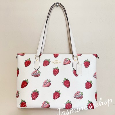 NWT Coach Gallery Tote Bag With Strawberry Print CAR34