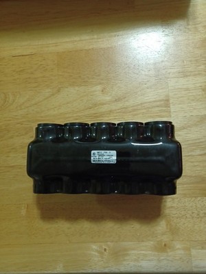 1PLD750-5  5 Port Plastisol Insulated Multi-Tap Wire Connector 1/0 AWG 750MCM 
