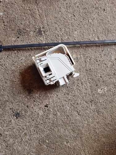 WASCHMASCHINE WAE284S3 Bosch MAXX 7 Türschloss Türverriegelung Schloß 9000466729