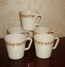 PYREX BUTTERFLY GOLD MUGS (5)