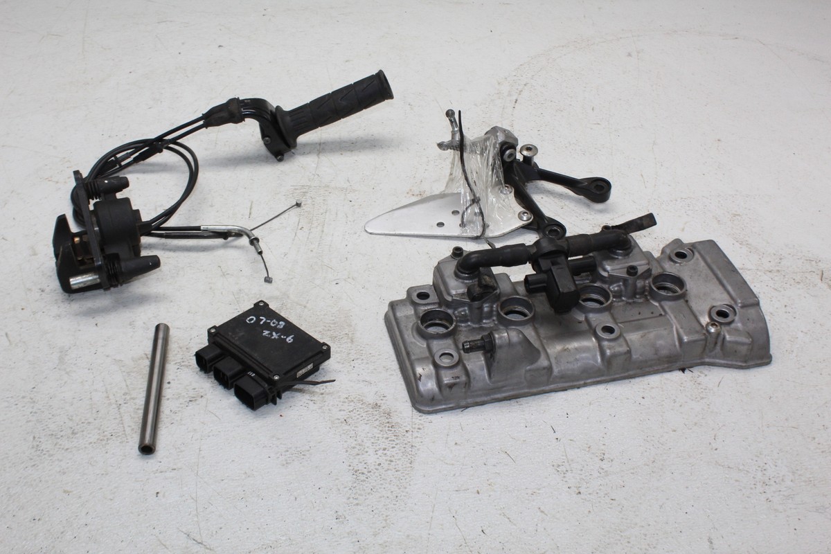 07-08 KAWASAKI NINJA ZX6R PARTS AND HARDWARE LOT | eBay