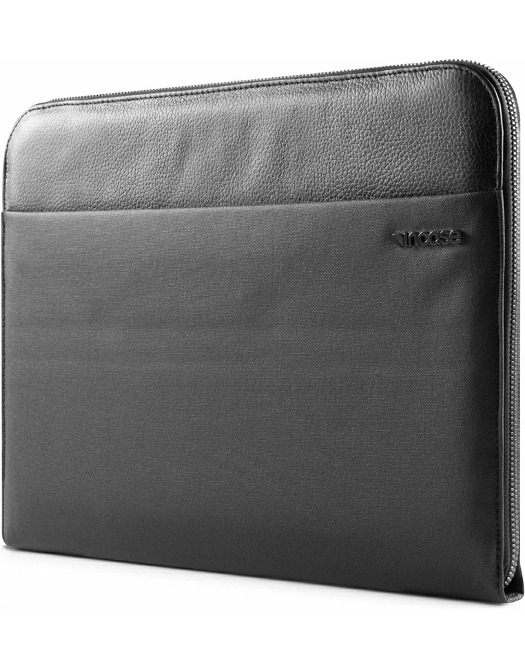 Incase Pathway Folio for 15" MacBook Pro - Black Outside, Purple Inside CL60322 - Image 4 of 4