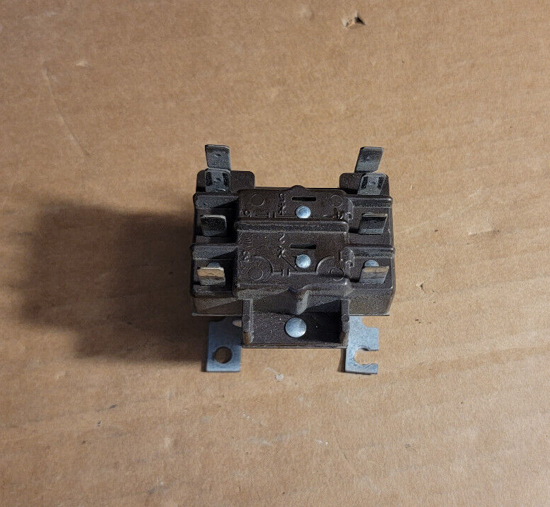 Picture 4 of 6