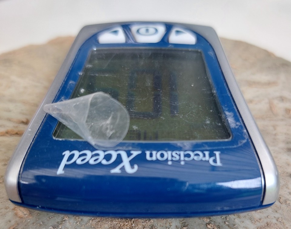 Precision Xceed Blutzuckermessgerät Abbott Diabetes Care UK CE eBay