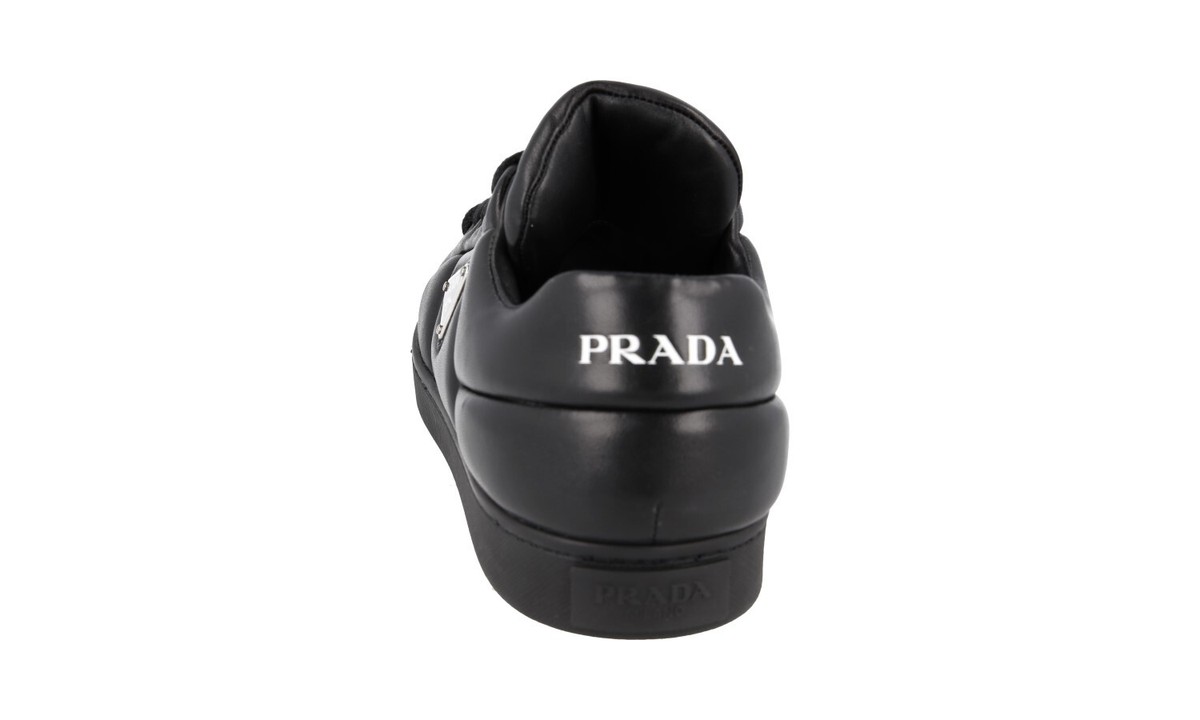 ★韓国の人気★【PRADA】★Padded nappa leather sneaker.s★ WMNS) PRADA Padded Nappa Leather Sneakers 'Black