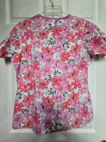 UA Scrubs Scrub Top Size M-VIBRANT Pink/Grey Floral w/3 Pocket-Chest 22.5"/L 26" - Picture 2 of 4