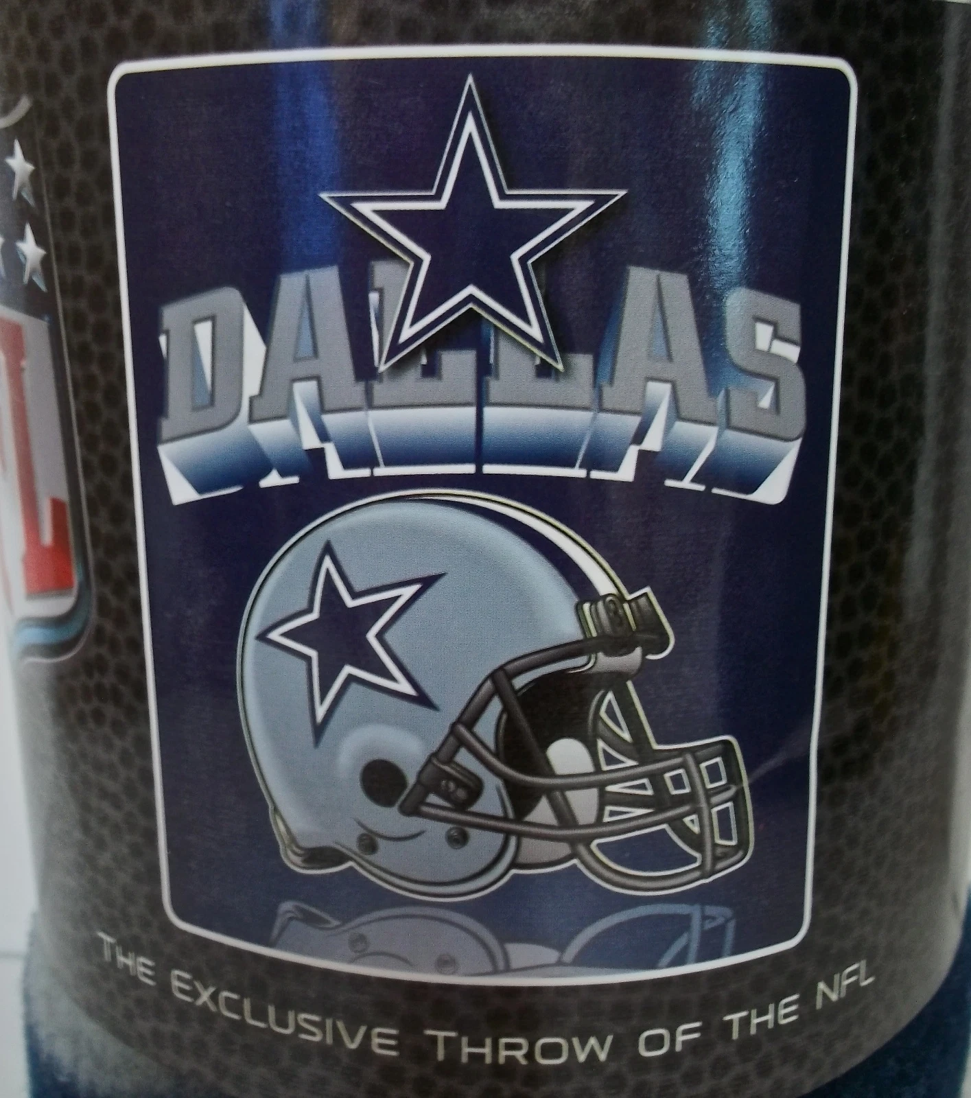 Mirror Grid Iron Fleece Throw Blanket