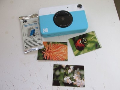 Kodak Printomatic Digital Instant Print Camera in Blue + Zinc Paper - Working