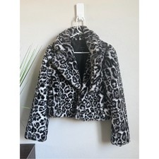 Love Tree Leopard Faux Fur Cropped Jacket Gray Black Animal Print Coat Large