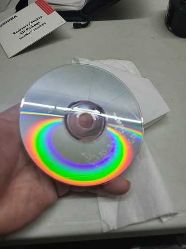Toshiba Recoveey/Backup Satellite 2505CDS Backup C1170-1 - Picture 3 of 3