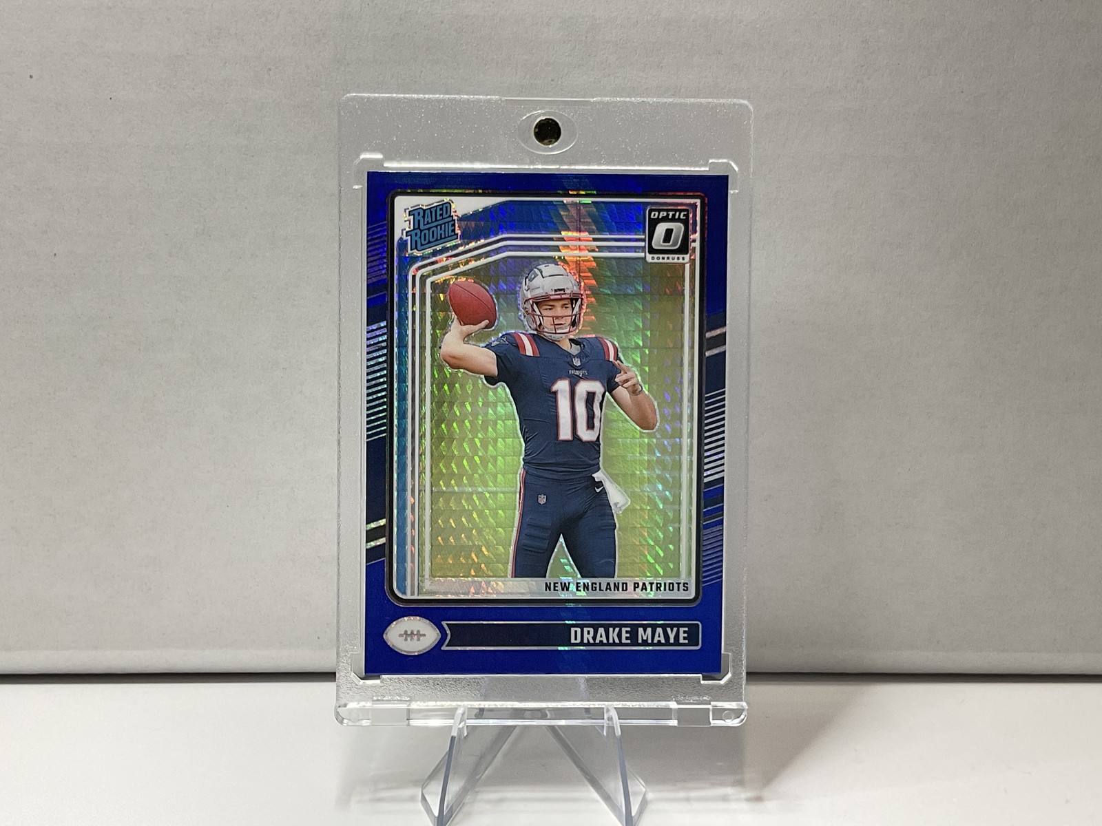 2024 Donruss Optic #229 Drake Maye Blue Hyper RC