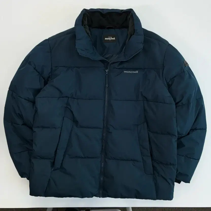 Montbell New Cloud Heavy Padding Jacket Booster S… - image 4