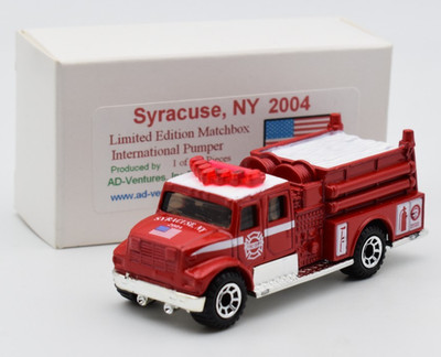 Matchbox Superfast Feuerwehr International Pumper Syracuse NY 2004. Werbemodell