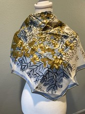 Woman  s scarf