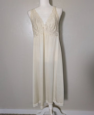 Shadowline Vintage Lace Nightgown Full Slip Size 40 M Ivory USA Made Lingerie