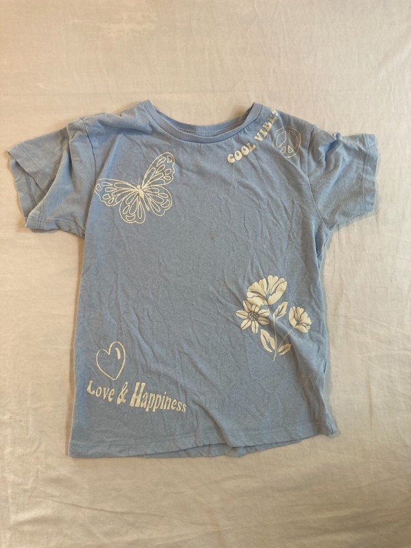 Wonder Nation Girls size M 7-8 baby blue T-shirt flowers & butterflies