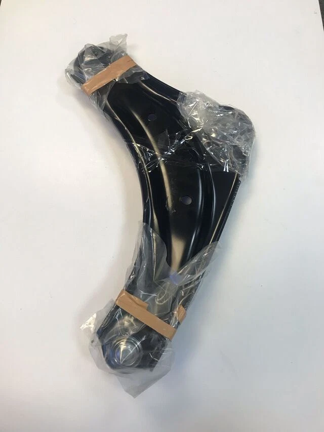 Brazo de control inferior lado del conductor genuino Nissan 11-17 Nissan Juke (EXC NISMO RS)  Foto 2 de 4