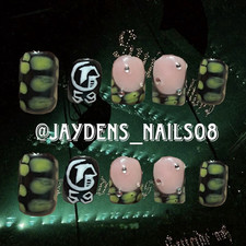 @JAYDENS_NAILS08 $uicideboy$ Custom Nails 