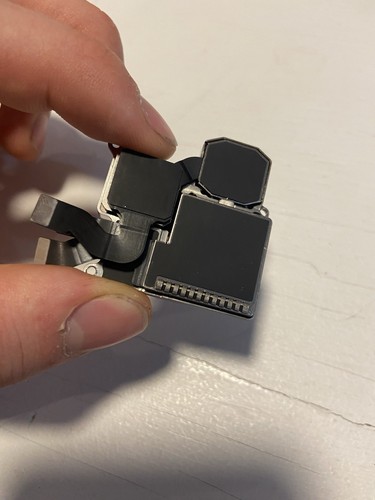 iPhone 15 Pro Back Rear Camera Original Pulled Part OEM Like New - Photo 2 sur 2