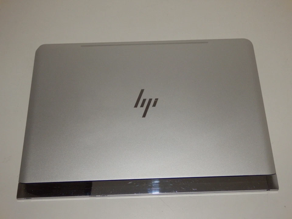 HP Spectre 13-v103ng - Intel i5-7200U, 8GB Ram, 13,3" pollici FHD, senza SSD, difettoso - Immagine 4 di 4
